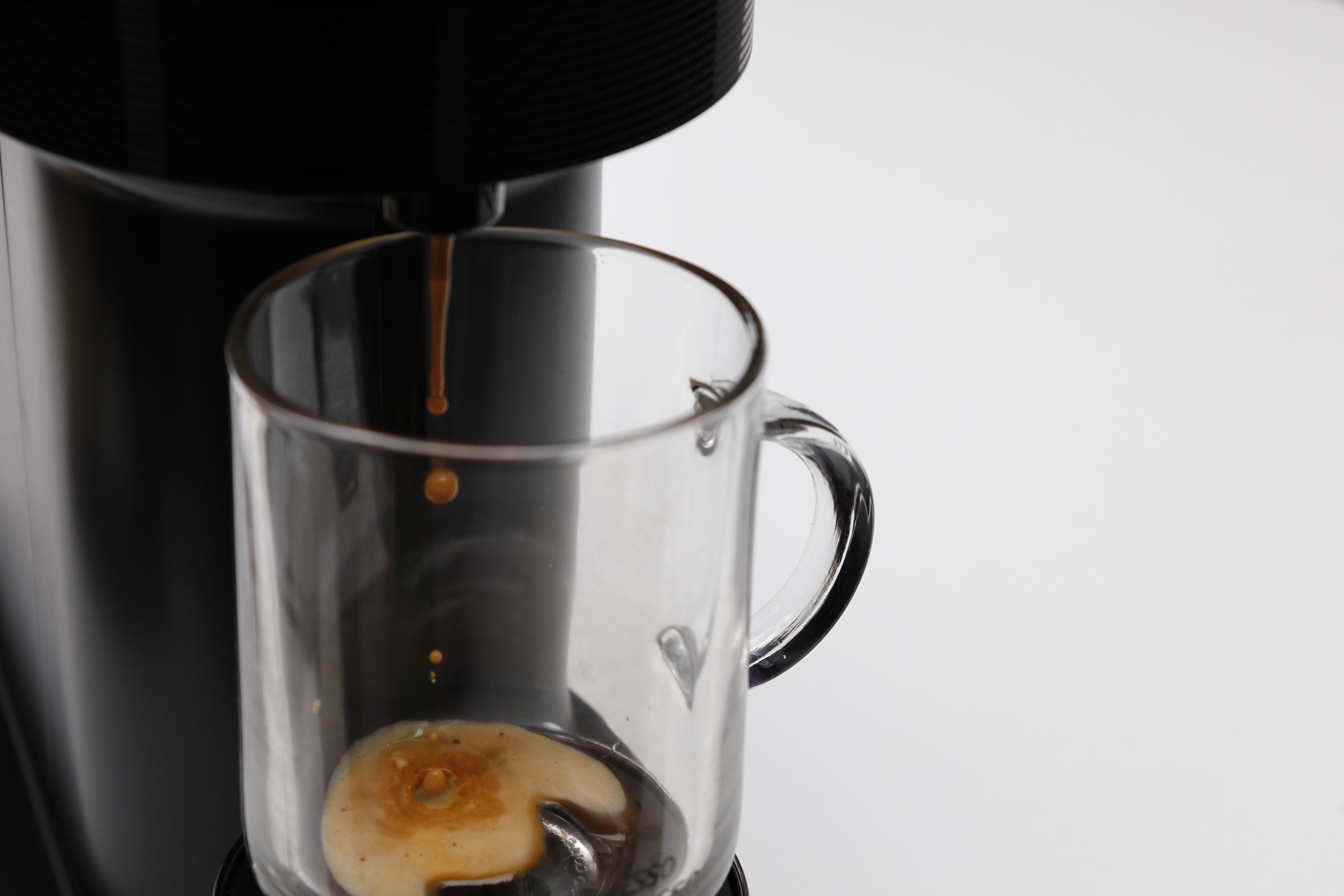 給湯器・コーヒーメーカー完備